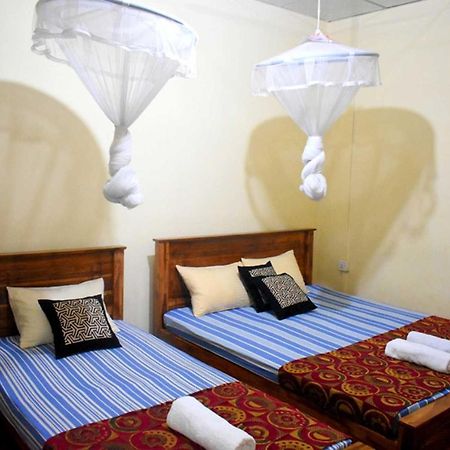 Ranliya Lodge 阿努拉德普勒 外观 照片
