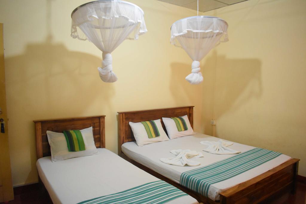 Ranliya Lodge 阿努拉德普勒 外观 照片